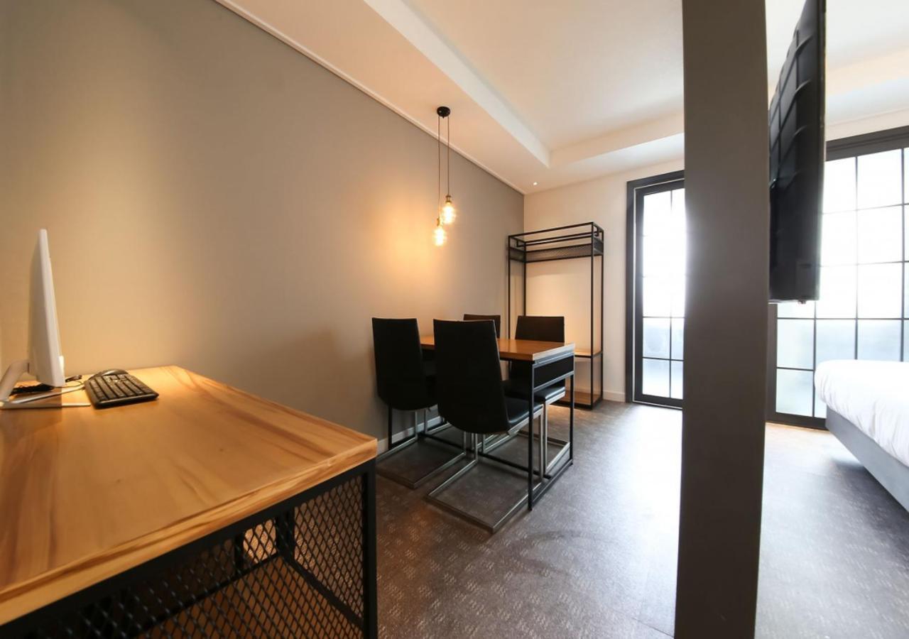 West In Hotel Йосу Экстерьер фото